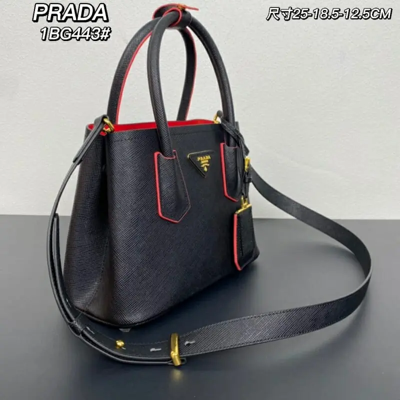 prada aaa qualite sac a main  pour femme s_122a6471